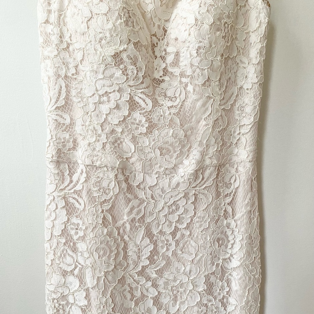 Mikaella Elegant Lace Wedding Dress with Train - Picture 4 of 10